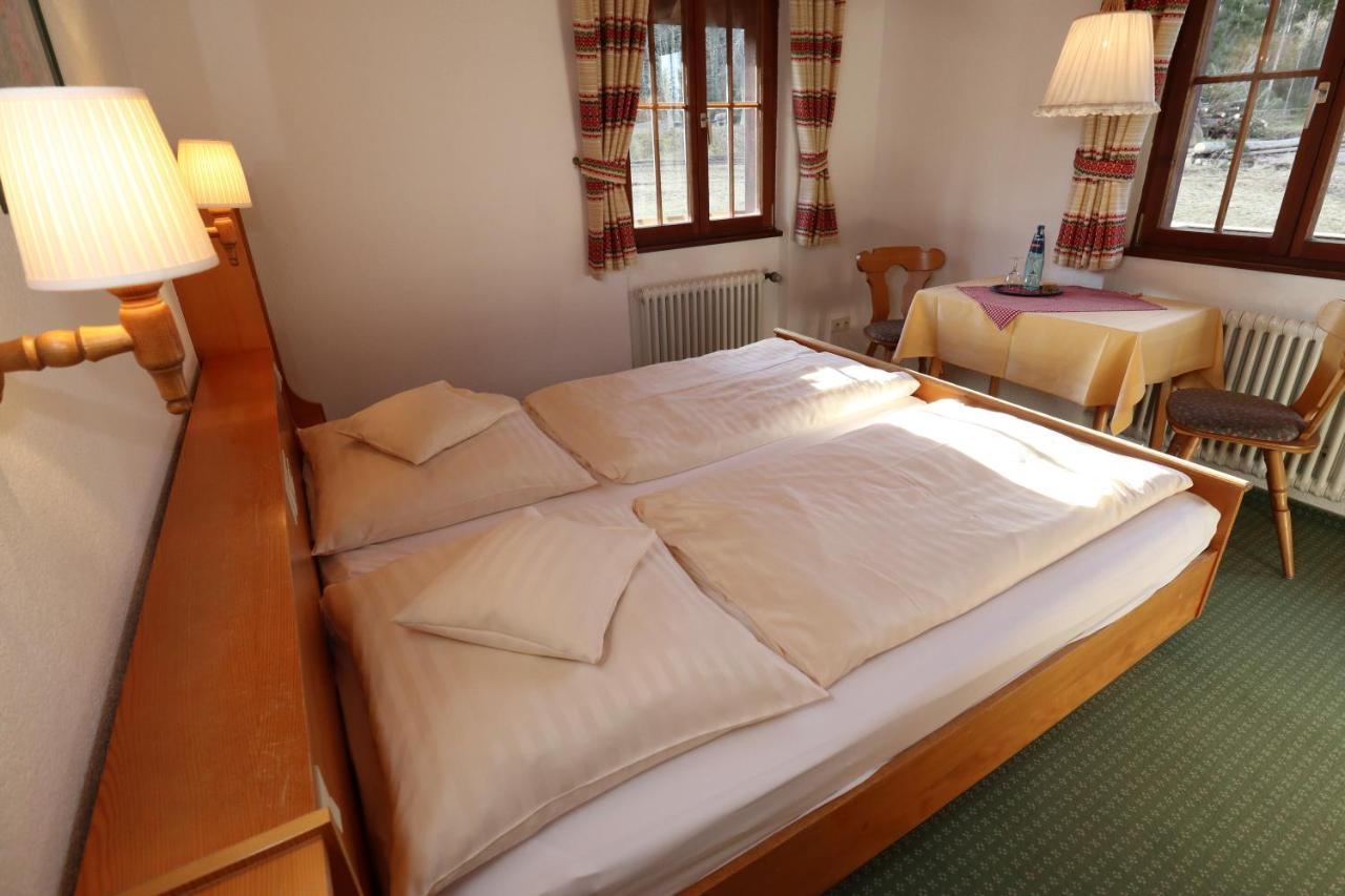Hoehenpension Glashuette Bed&Breakfast Fruehstueckspension Hotel Garni Bonndorf im Schwarzwald Kültér fotó